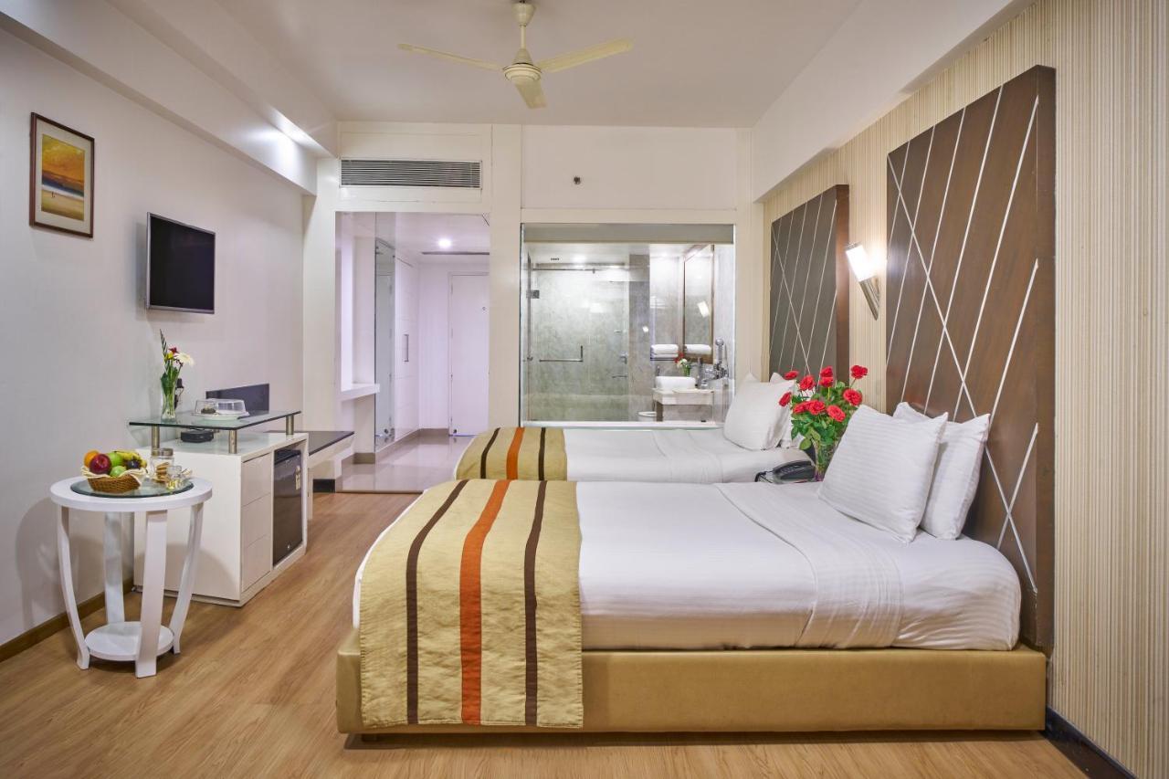 Hotel Hindusthan International, Bhubaneswar Exterior photo