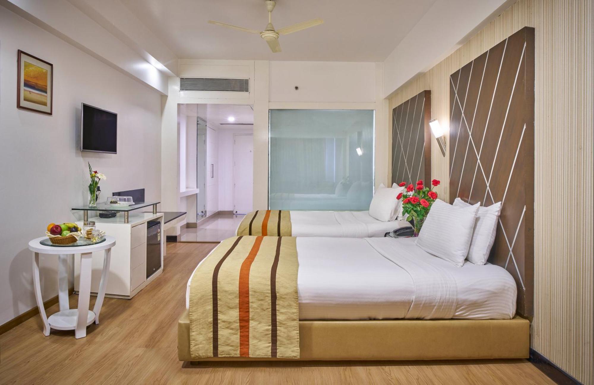 Hotel Hindusthan International, Bhubaneswar Exterior photo