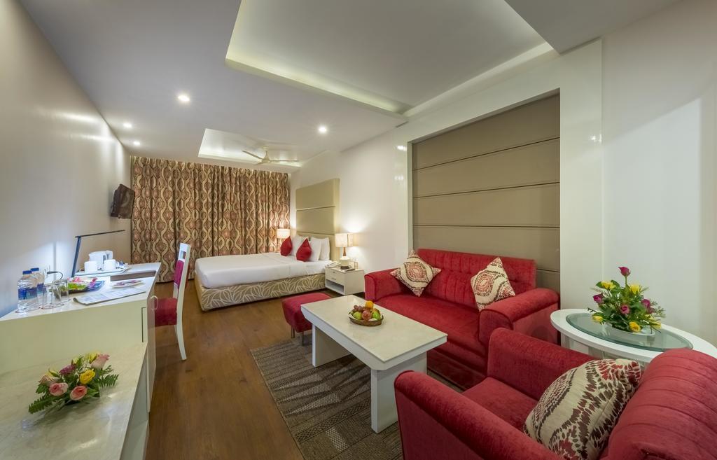 Hotel Hindusthan International, Bhubaneswar Exterior photo