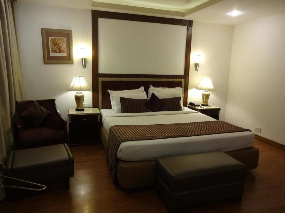 Hotel Hindusthan International, Bhubaneswar Exterior photo